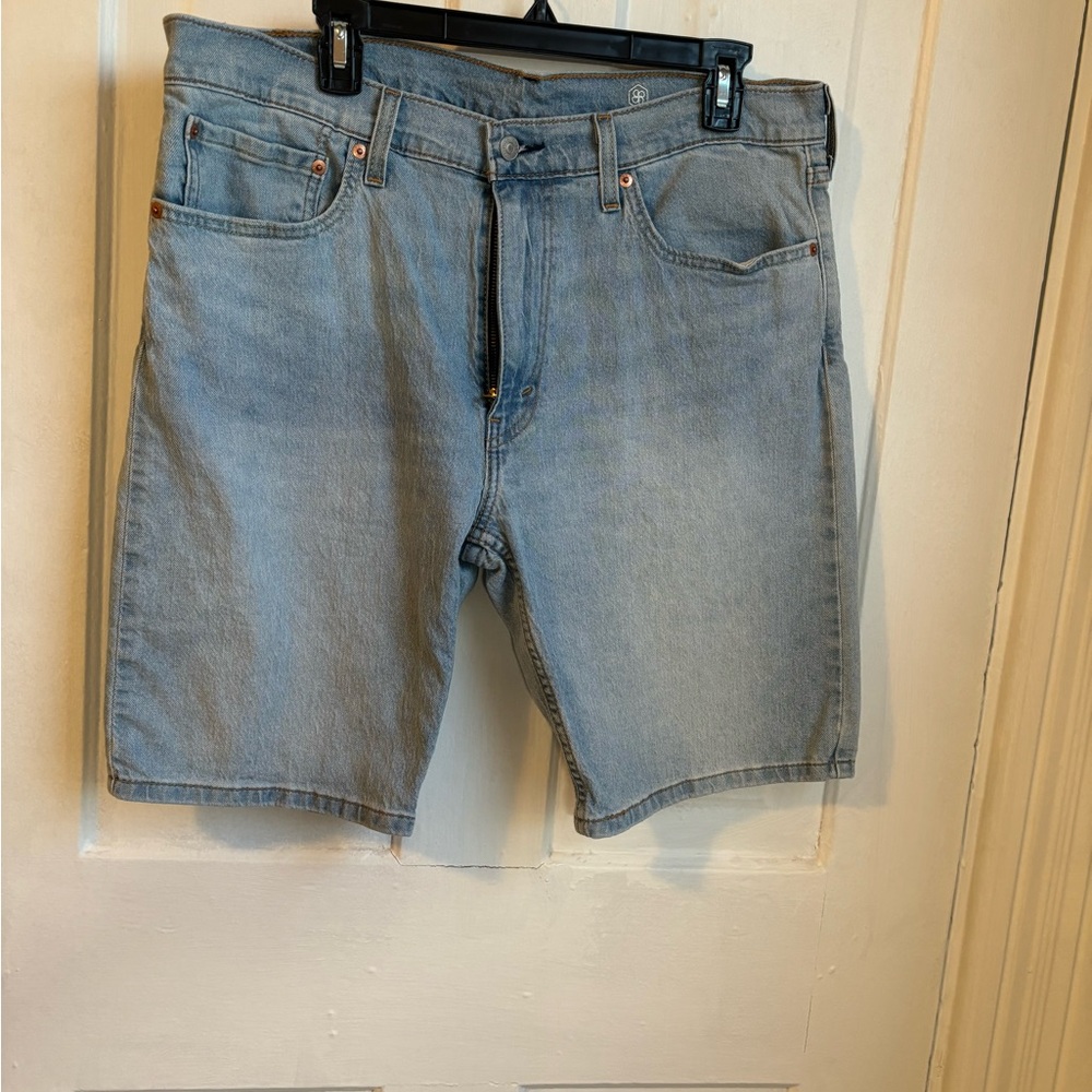 Levi's Blue Jean Shorts Cut-Off Mid-Thigh